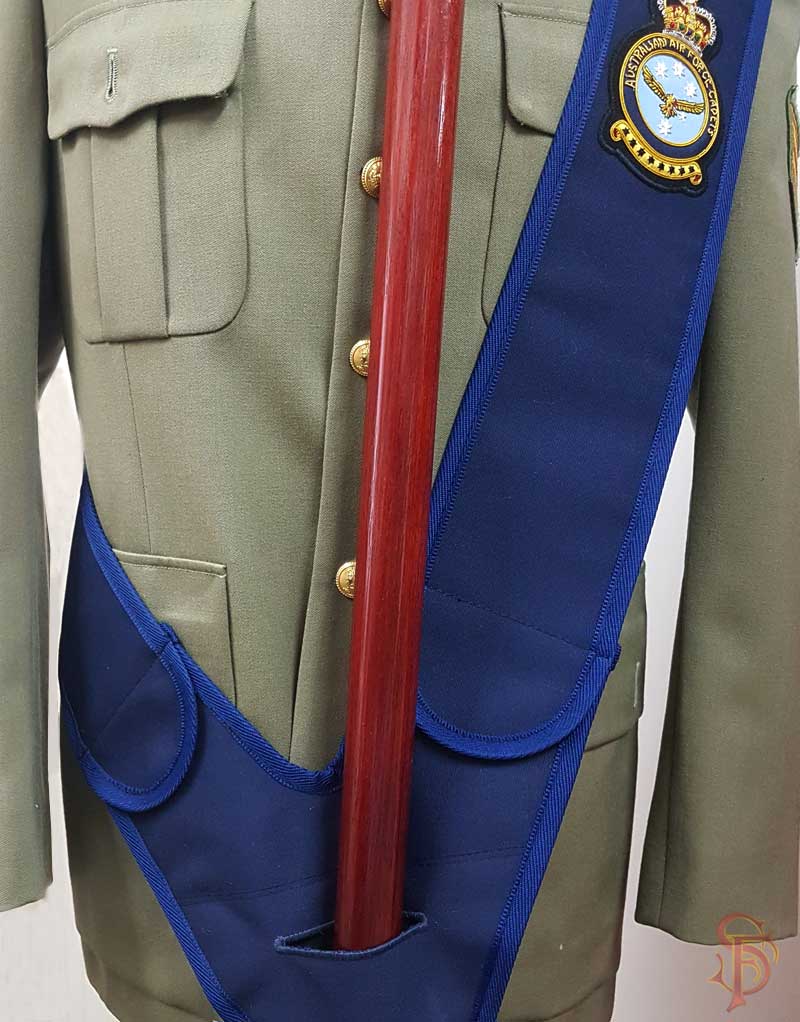 Canvas carry belt for parading ceremonial banners, colours, standards and flags