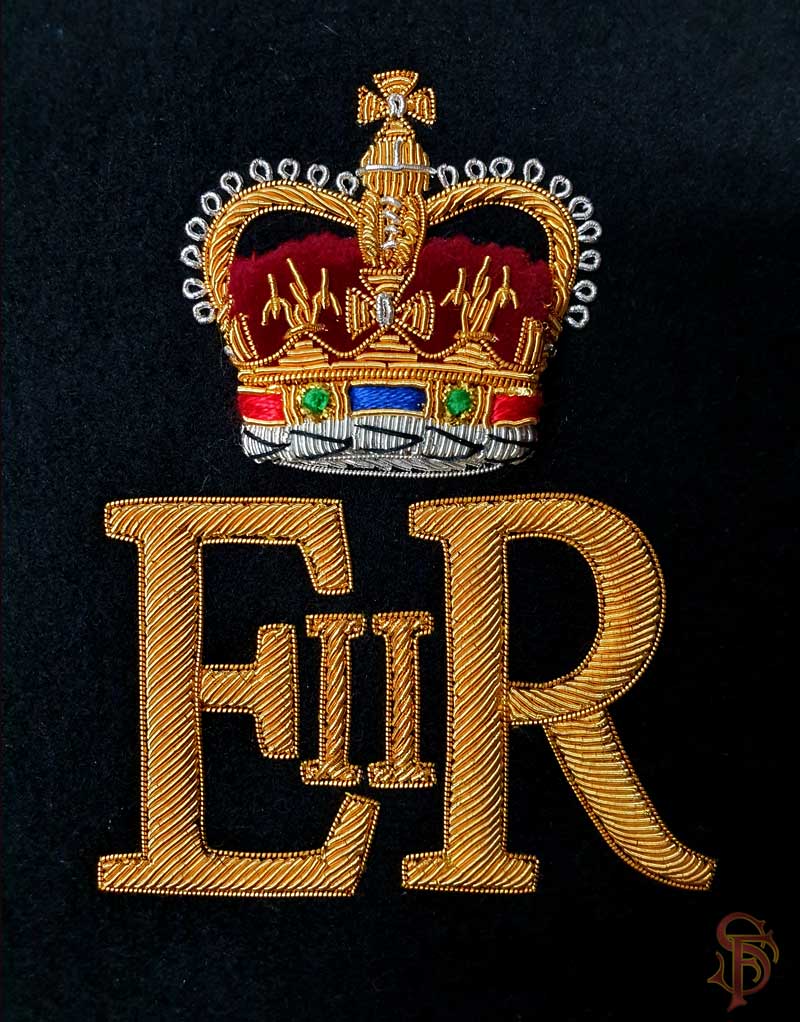 EIIR hand embroidered bullion badge
